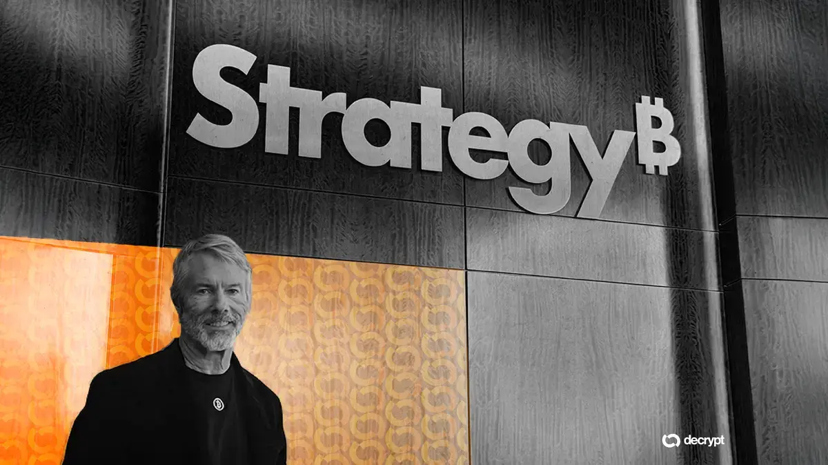 Strategy Hoards Cash Amidst Crypto Volatility