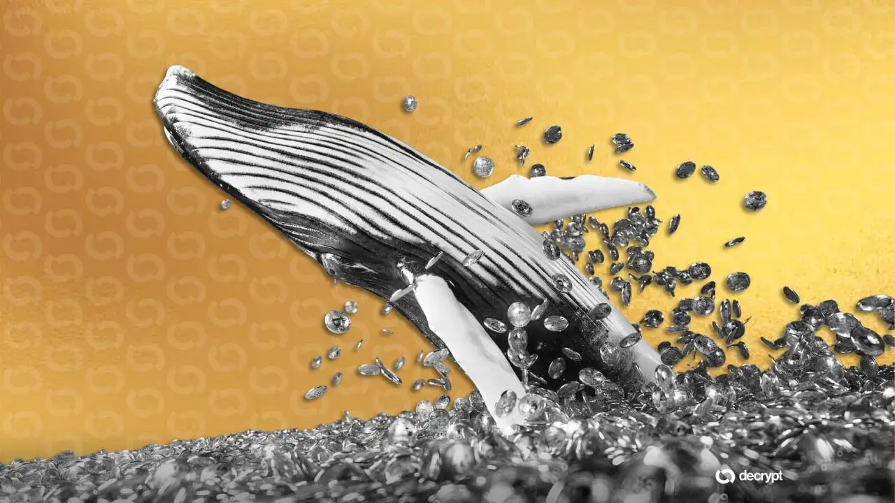 Decade‑Old Bitcoin Wallets Move Nearly 2,000 BTC in Two Weeks